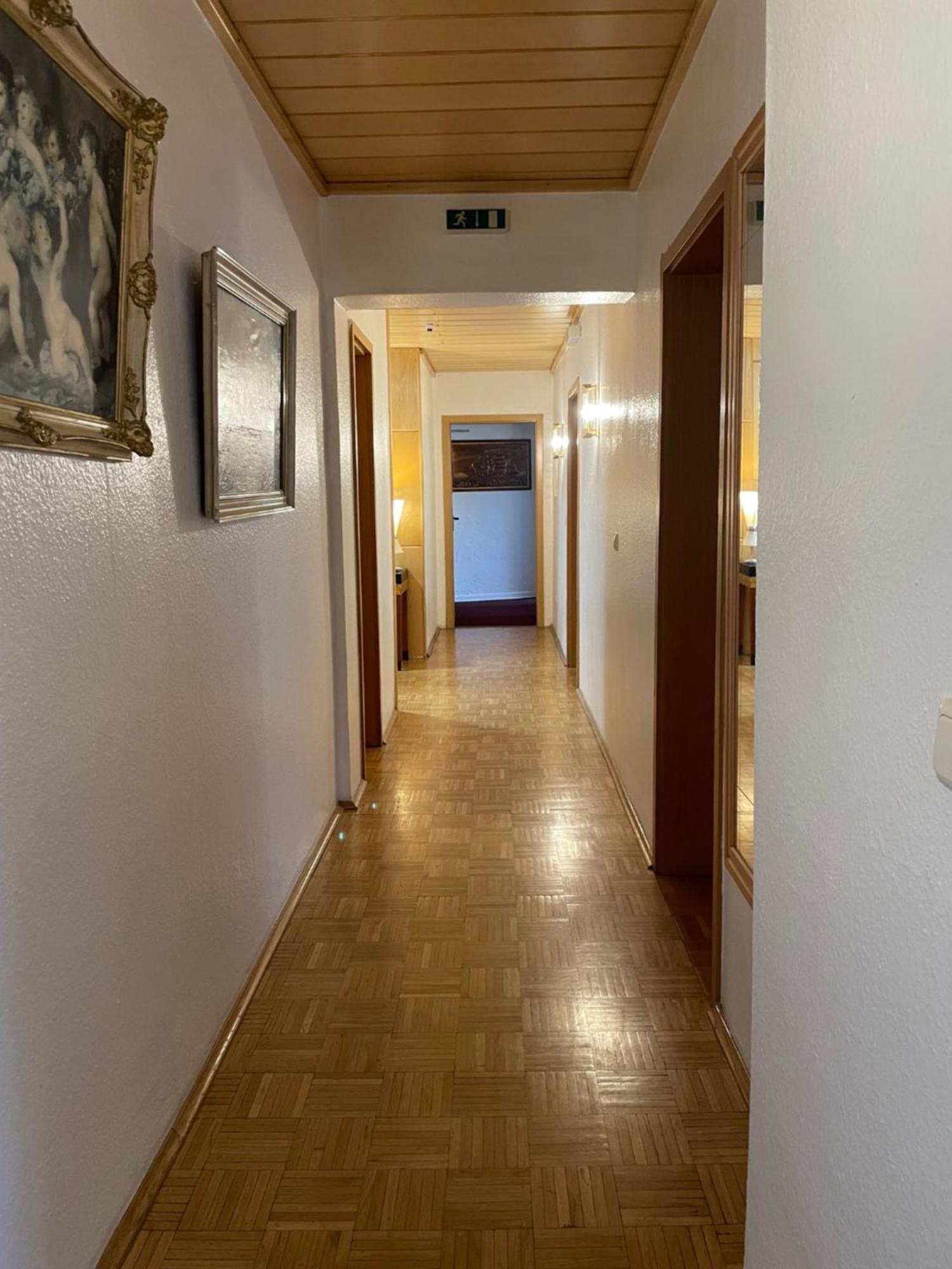 Hotel Schaefer ซีเกิน ภายนอก รูปภาพ