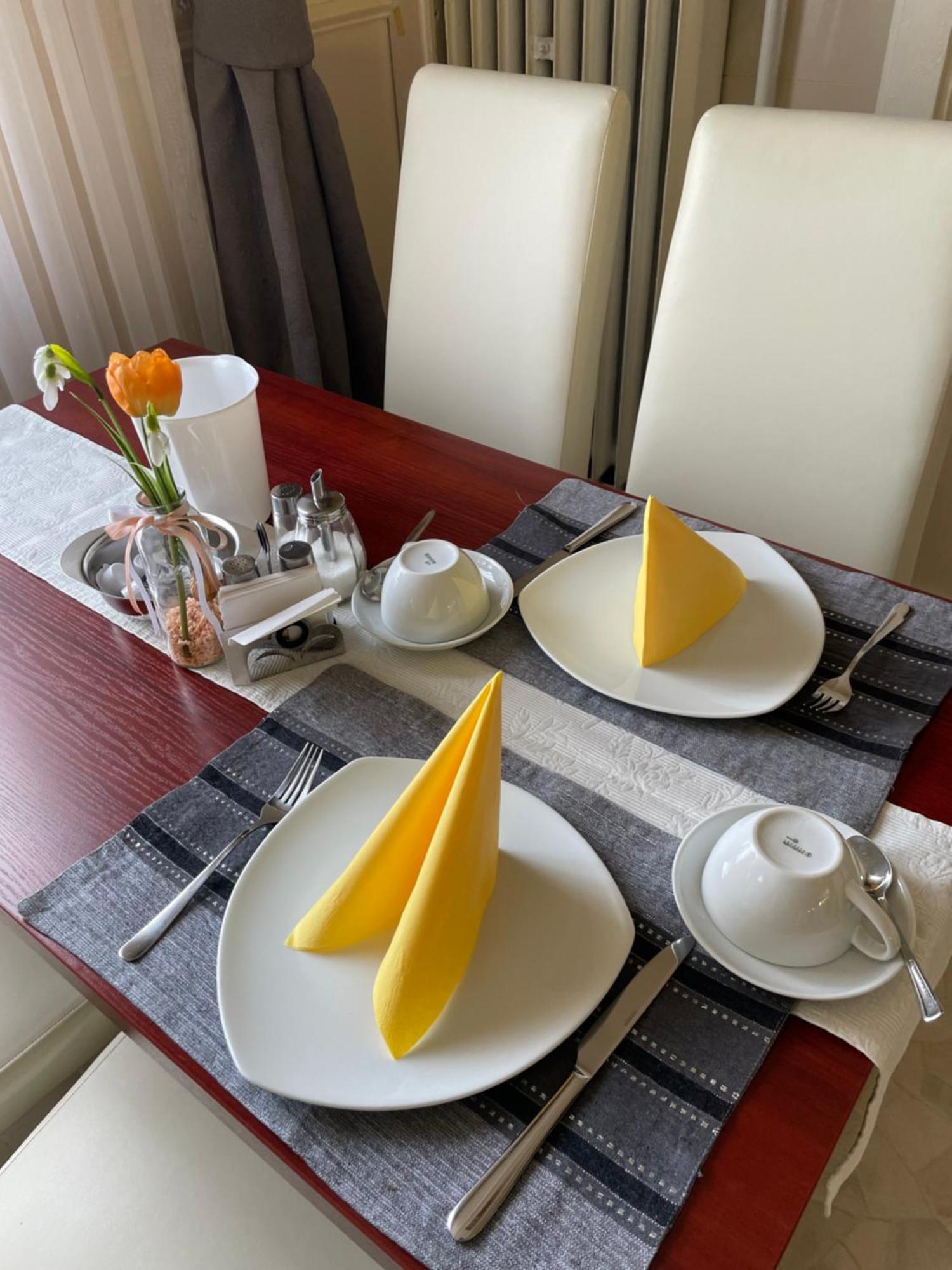 Hotel Schaefer ซีเกิน ภายนอก รูปภาพ